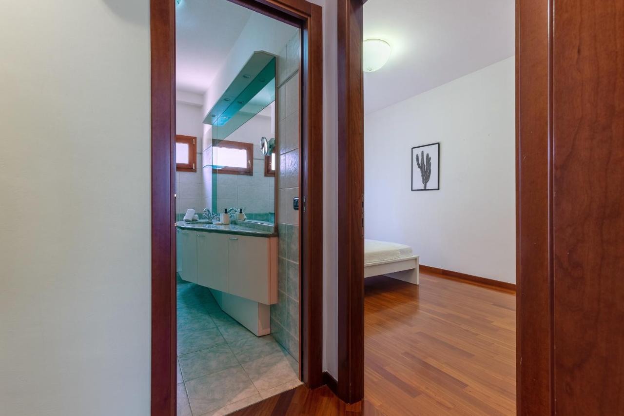 Prospettiva Corso Giovecca Apartment Ferrara Buitenkant foto